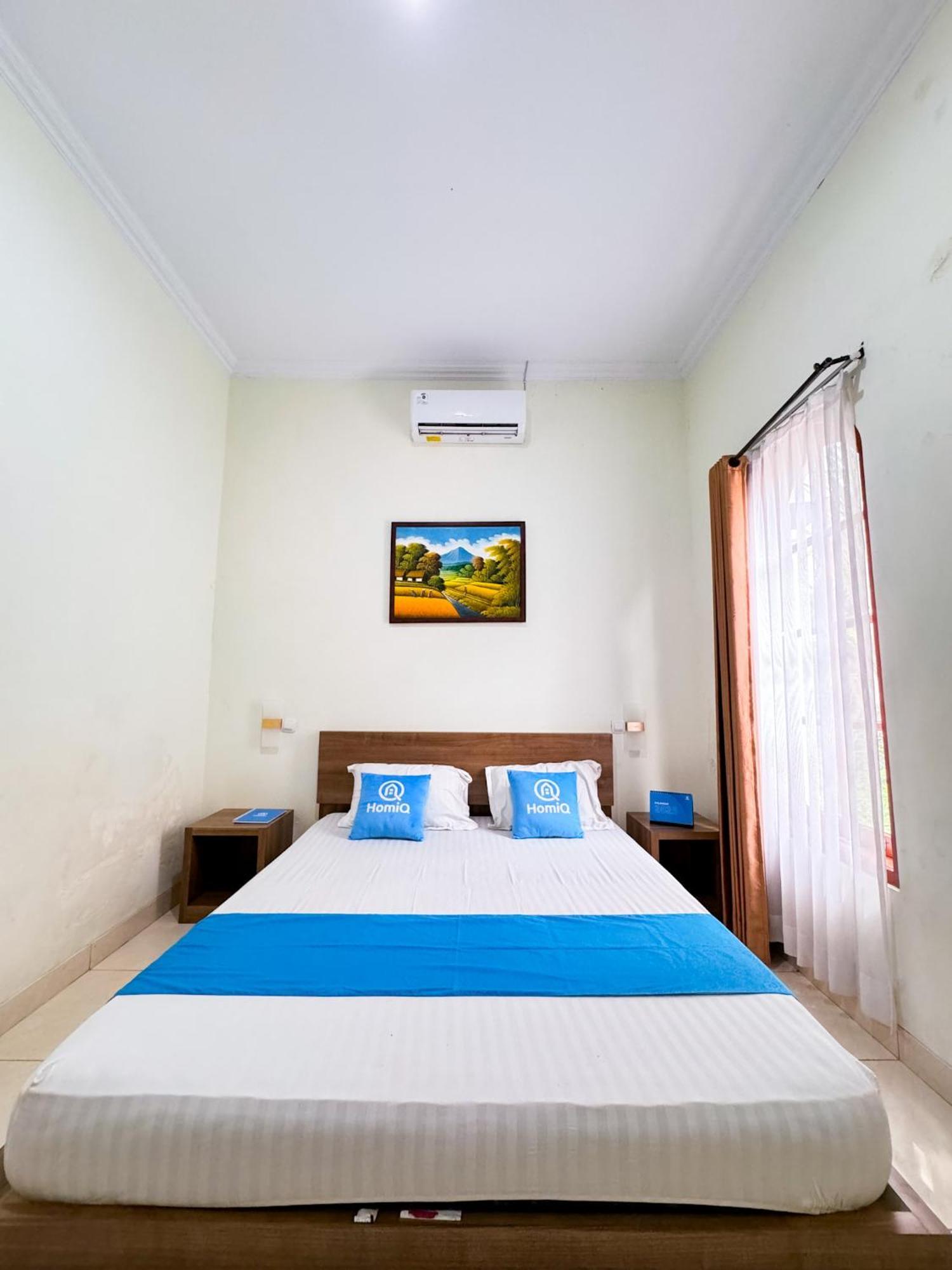 Adiputra Guesthouse 2 By Homiq Ngabean Exterior foto